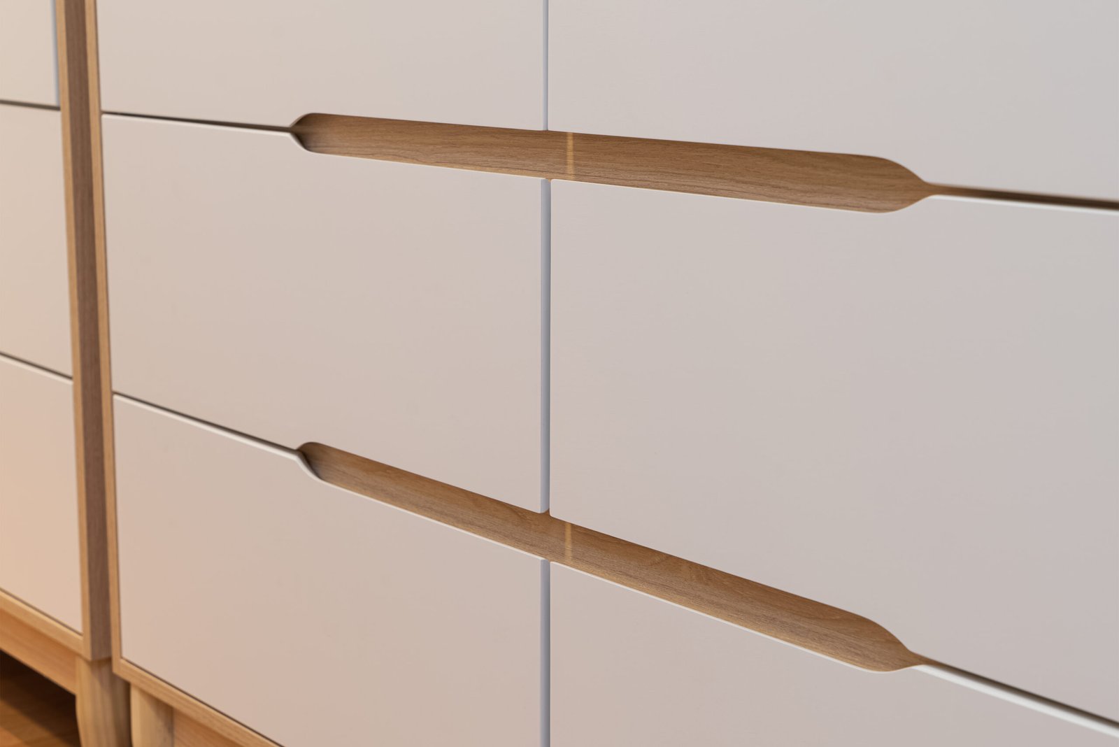 23550 Cômoda 6 gavetas